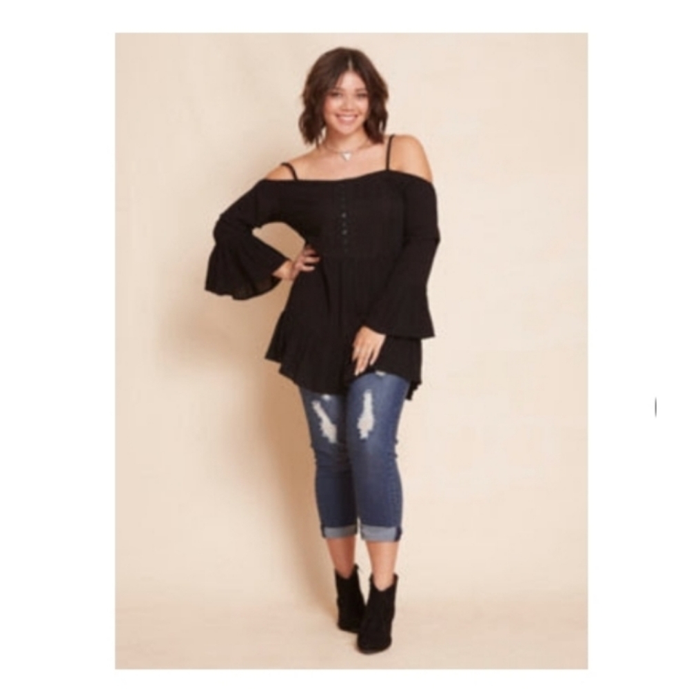 Inset Cold Shoulder